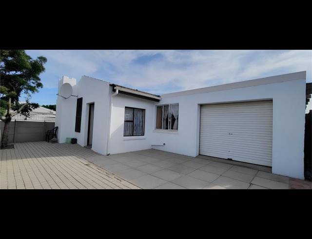 4 BEDROOM HOUSE FOR SALE IN SAREPTA